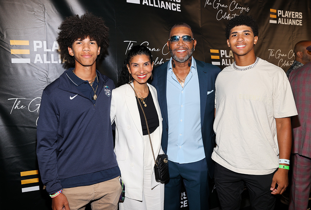SEATTLE, WASHINGTON - JULY 09: (L-R) Christian Sheffield, DeLeon Sheffield, Gary Sheffield, and Noah Sheffield attend The Players Alliance Game Changers Celebration at AQUA by El Gaucho on July 09, 2023 in Seattle, Washington. (Photo by Mat Hayward/Getty Images for The Players Alliance)